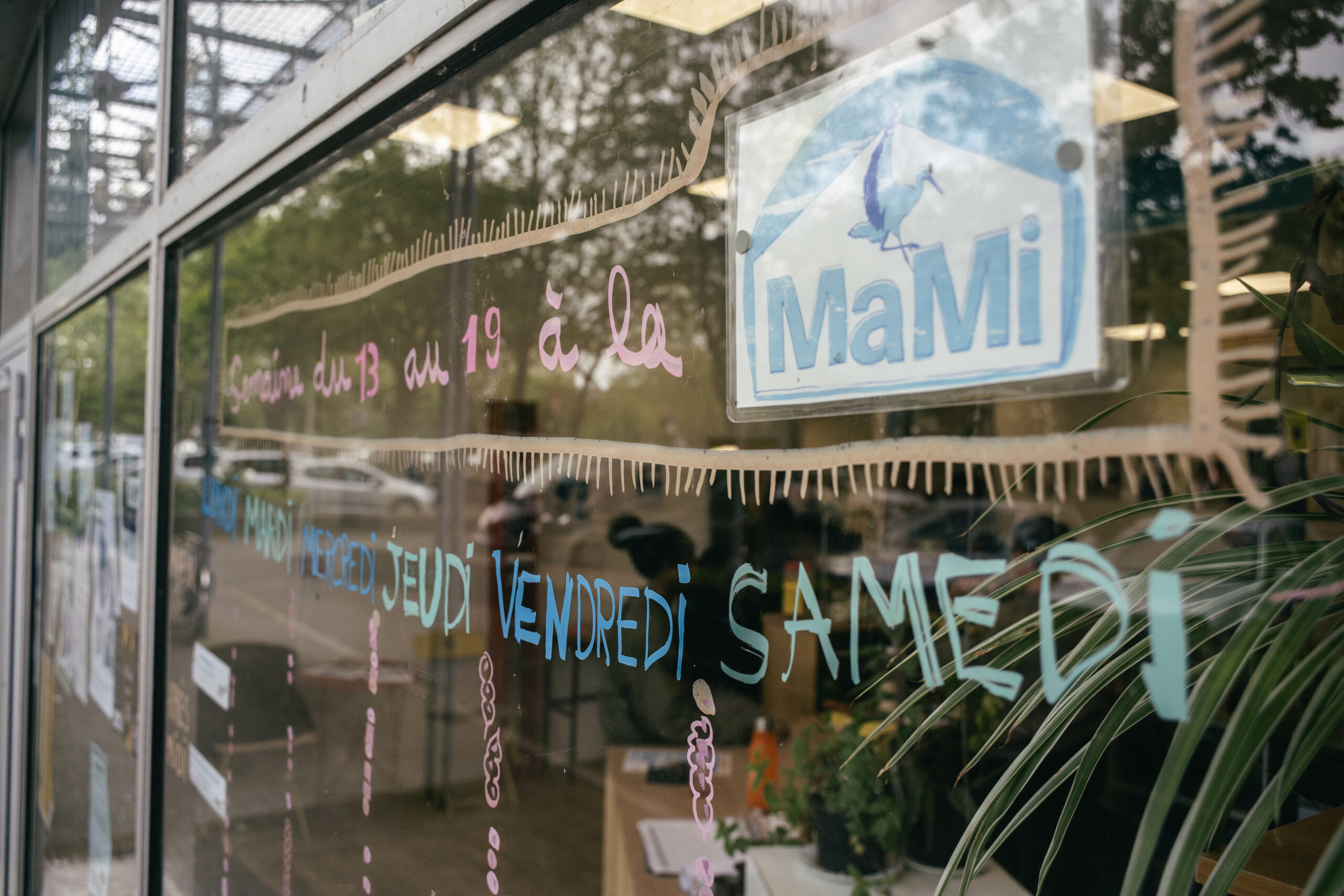 Vitrine de la MAMI. "Semaine du 13 au 19 à la MaMi"