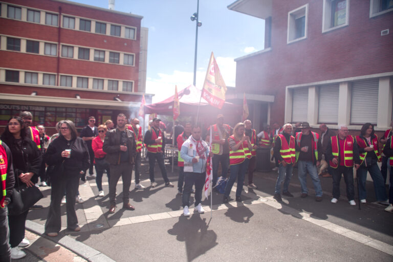 DOUAI. Rassemblement des cheminots en grève.