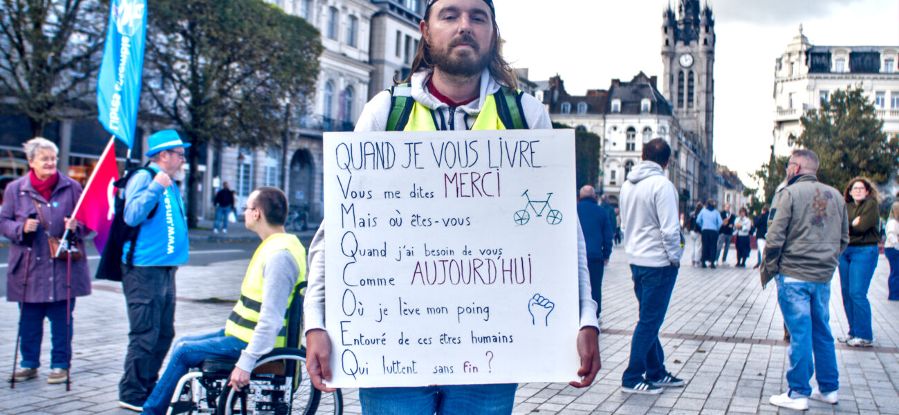 DOUAI. Manifestation du 17 octobre.