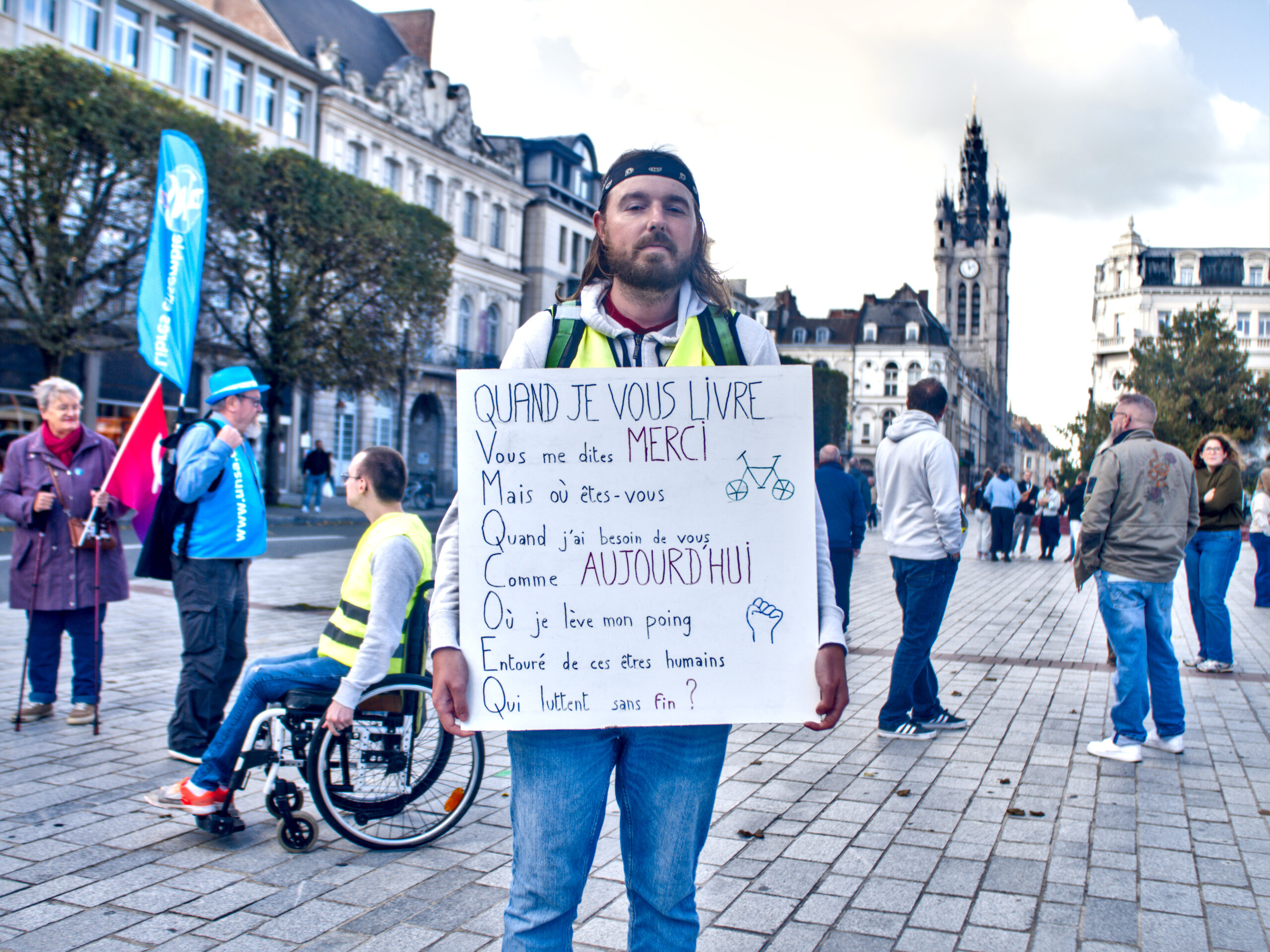 DOUAI. Manifestation du 17 octobre.